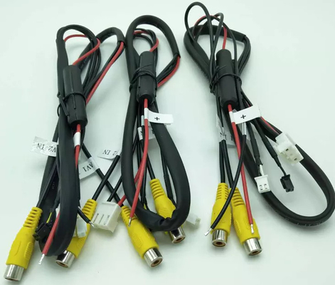 أنثى 18awg كابل تجميع الأسلاك تسخير MDVR الطاقة لصوت السيارة